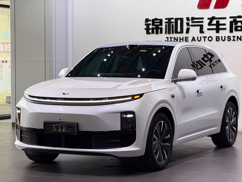 Li Auto L6