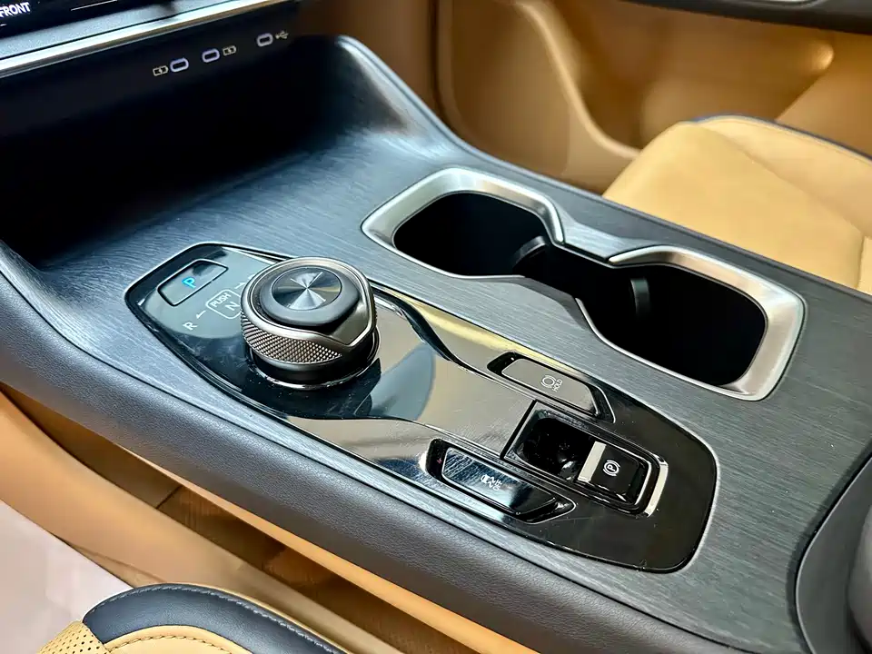 Lexus RZ Lexus RZ