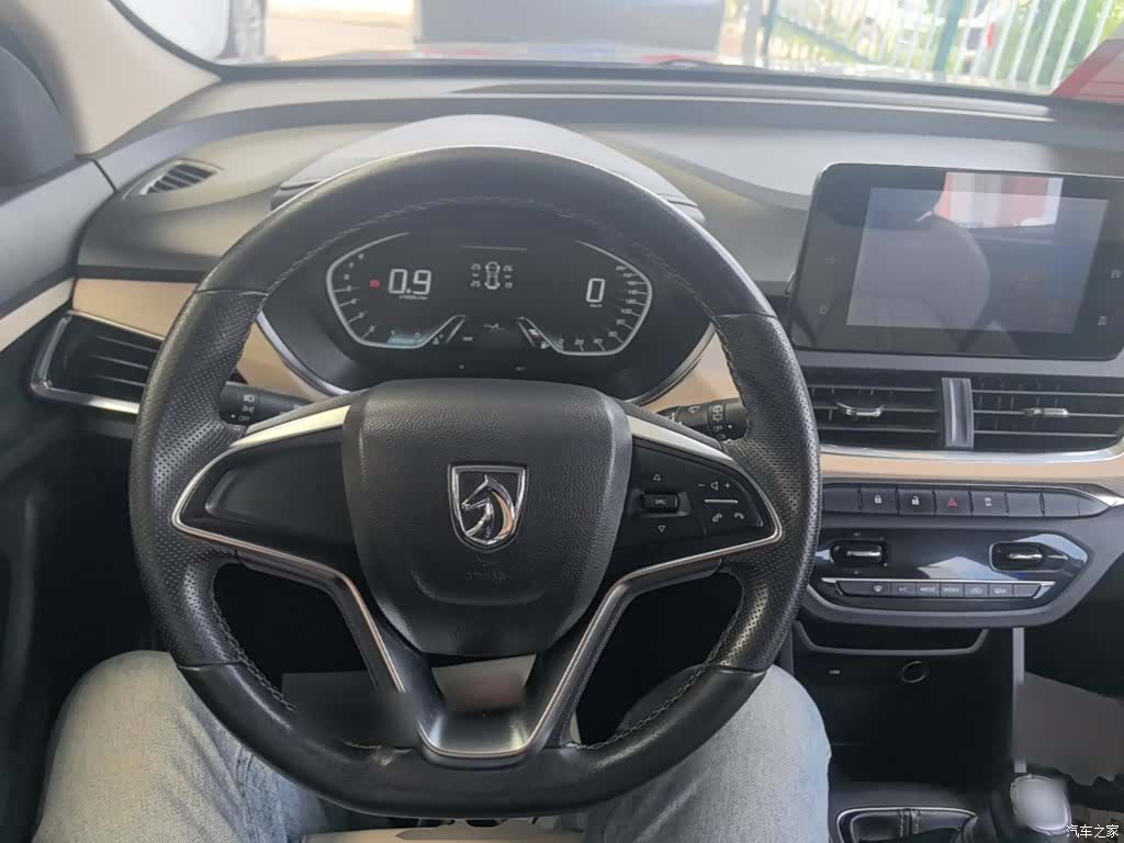 Wuling 360, 2019 10