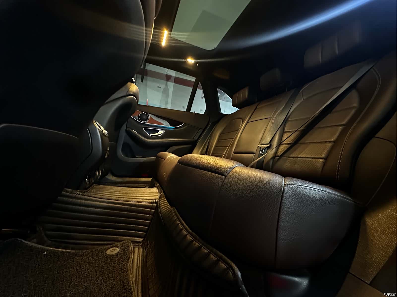Mercedes-Benz GLC, 2019 12
