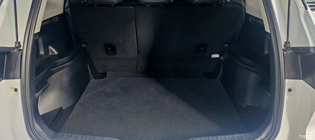 Haval M6, 2023 13