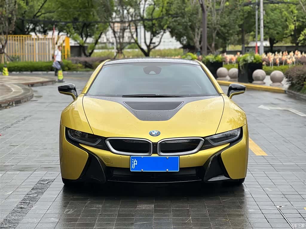 BMW i8, 2019 2