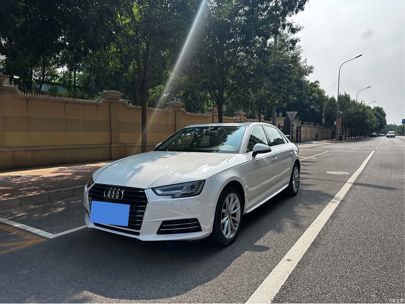 Audi A4L, 2016 1