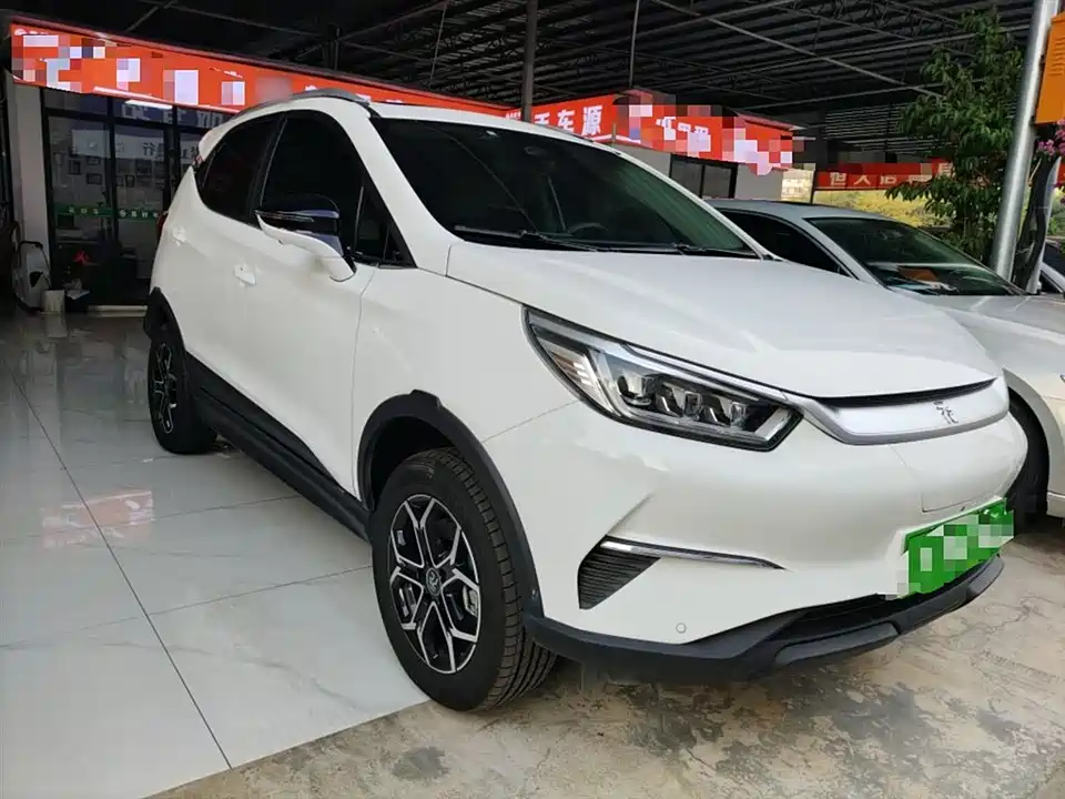 BYD Yuan Pro BYD Yuan Pro
