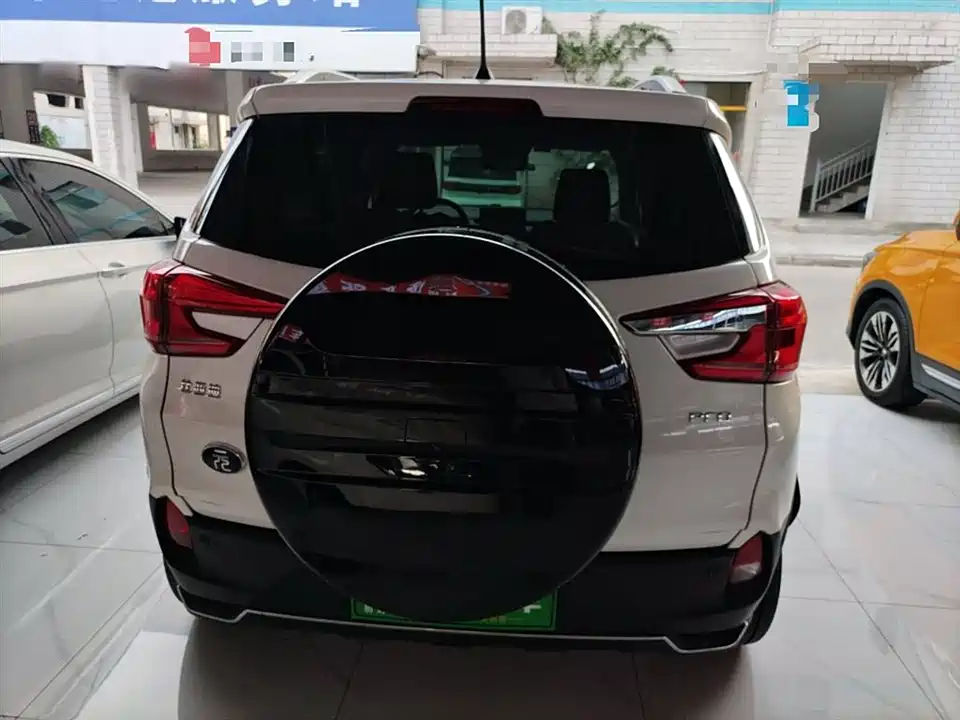 BYD Yuan Pro BYD Yuan Pro