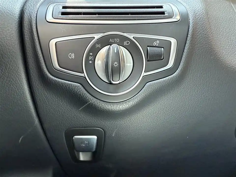 Mercedes-Benz GLC Mercedes-Benz GLC