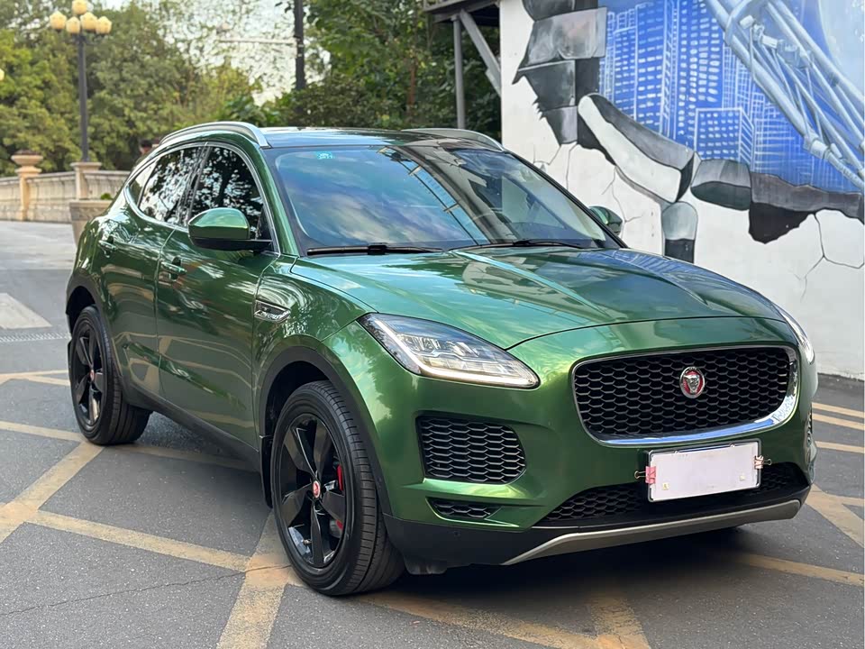 Jaguar E-PACE