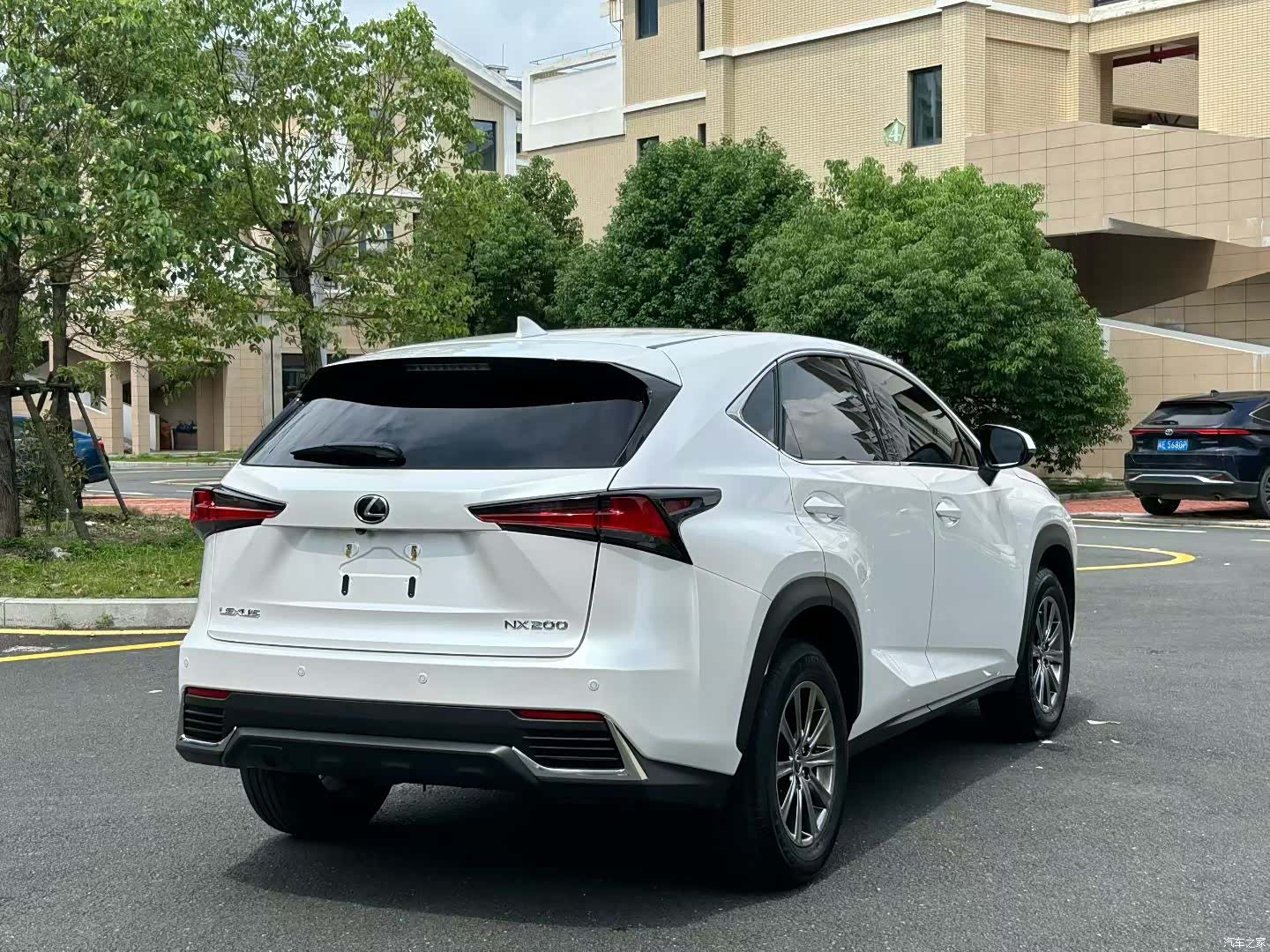 Lexus NX, 2019 6