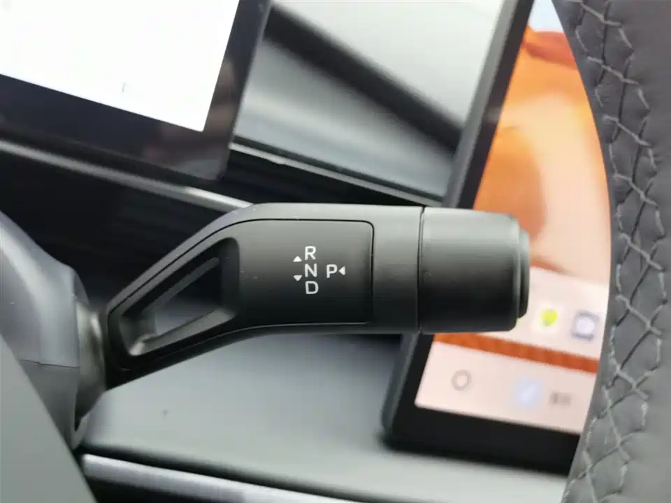 Geely Galaxy Galaxy E5