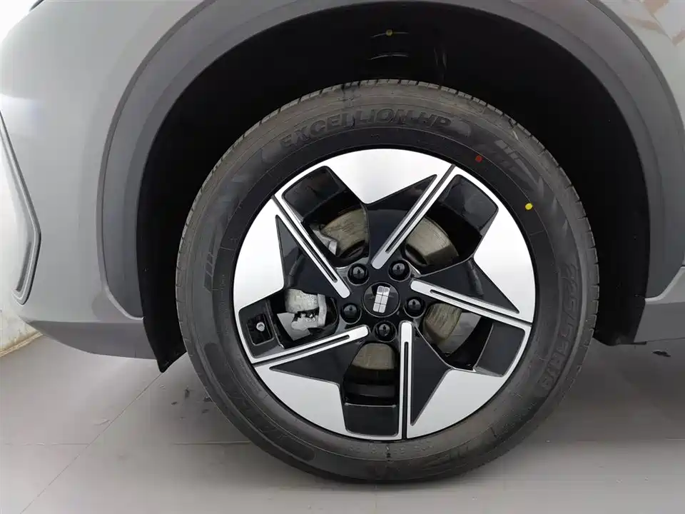 Geely Galaxy Galaxy E5