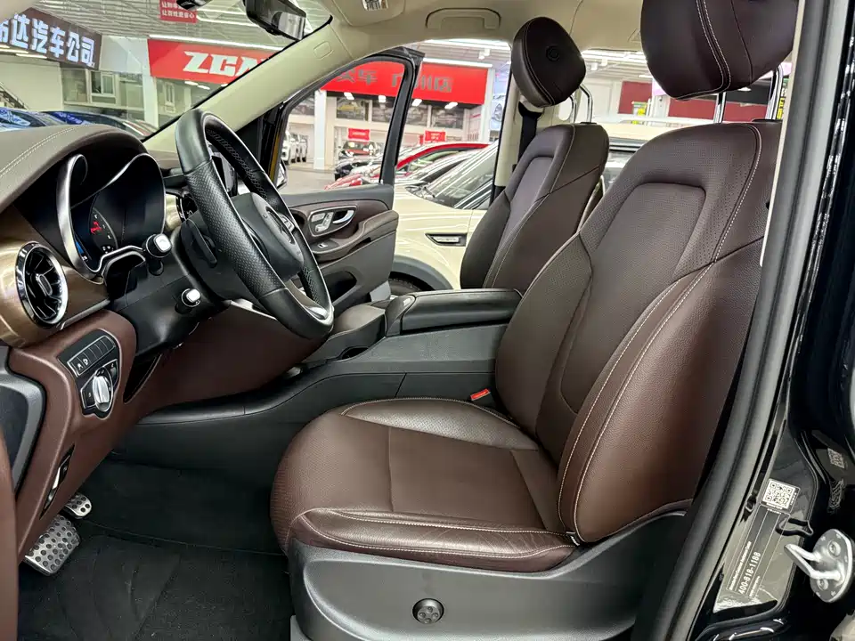 Mercedes-Benz V-class Mercedes-Benz V-class