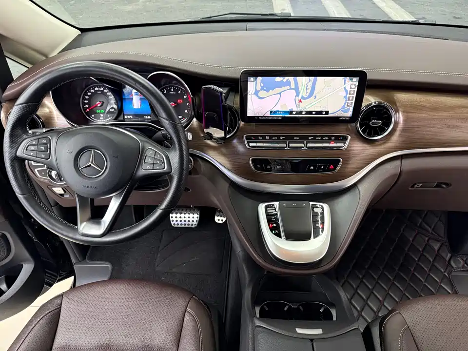 Mercedes-Benz V-class Mercedes-Benz V-class