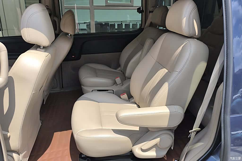 Buick GL8, 2014 11