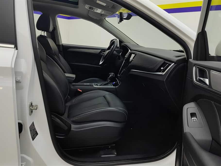 Roewe RX5 Roewe RX5