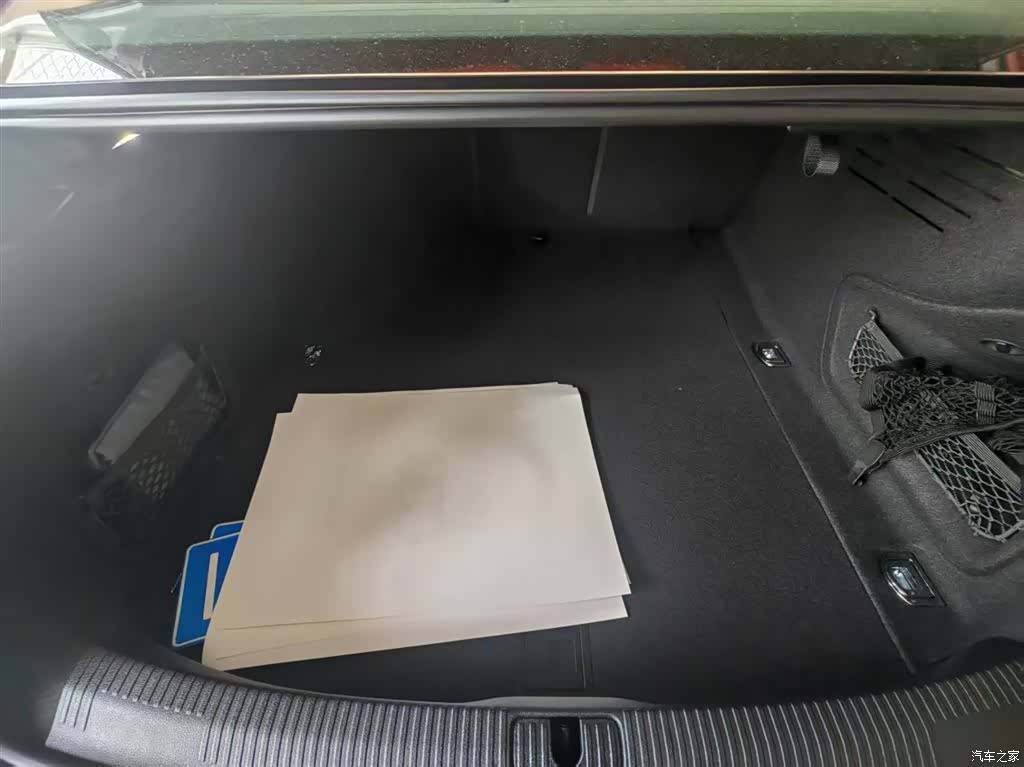 Audi A4L, 2024 10