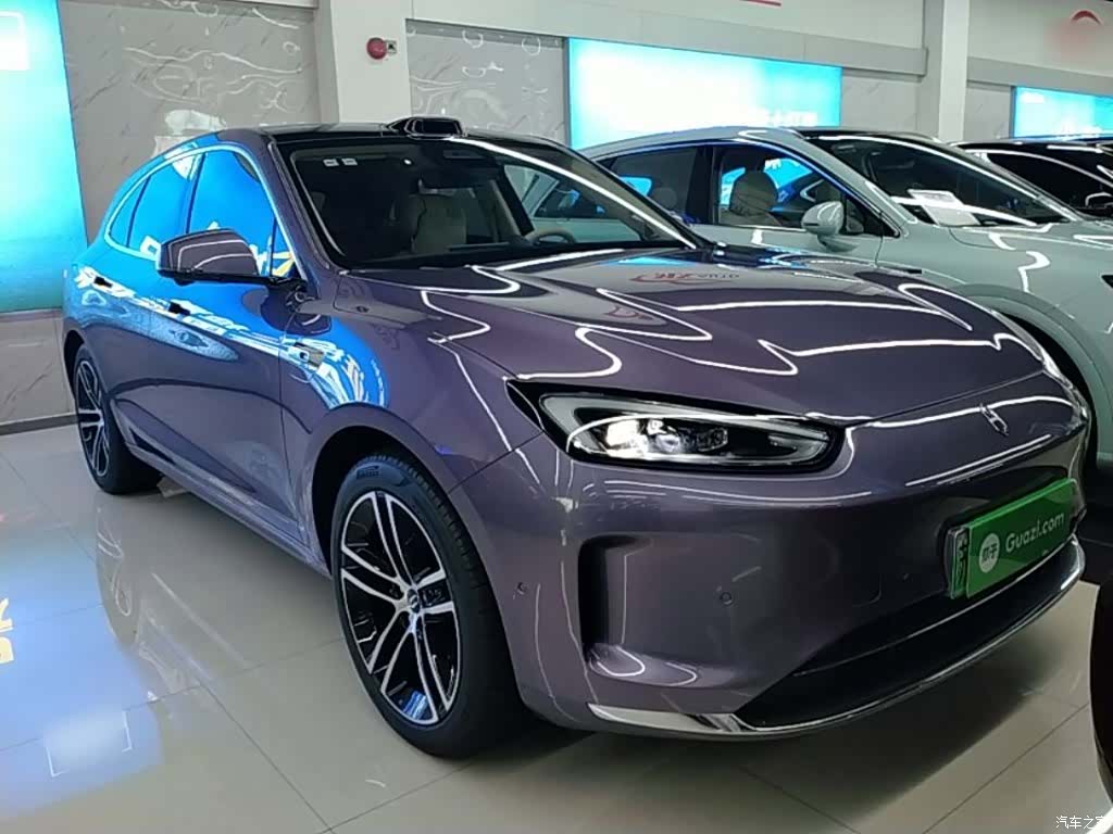 AITO M5, 2025 4