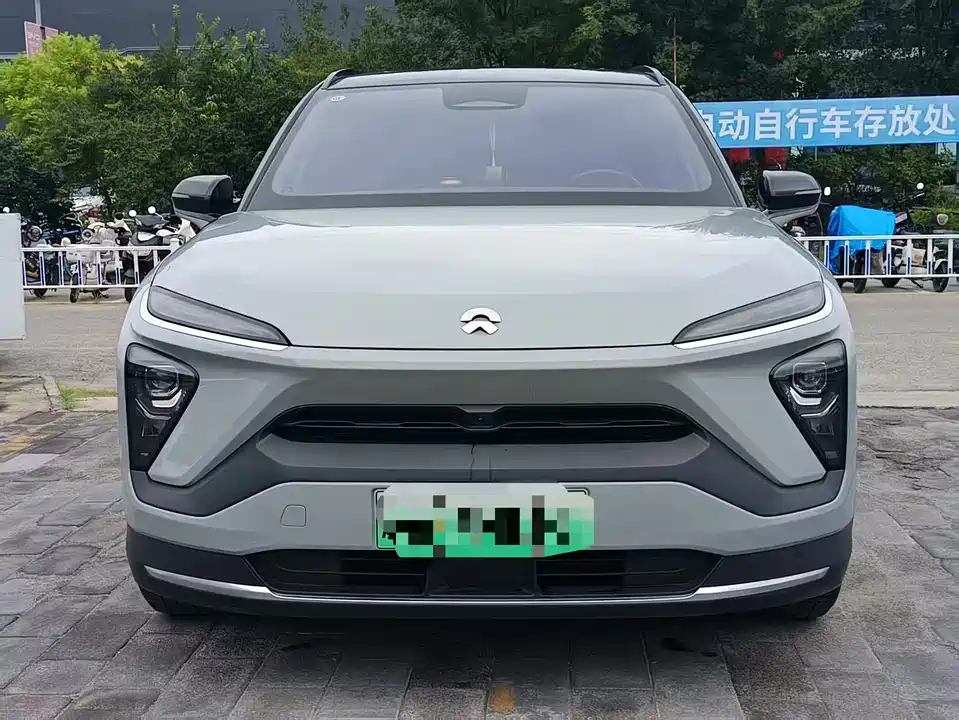 NIO ES6