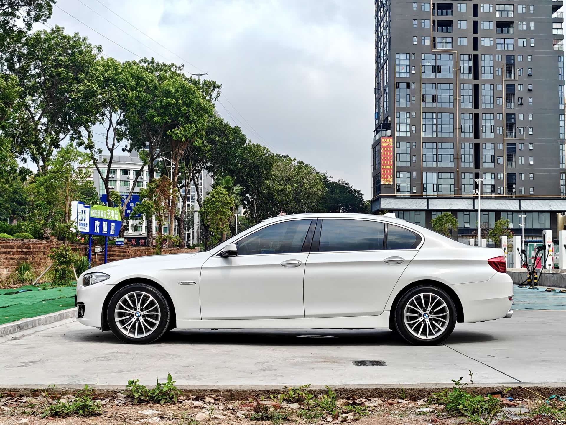 BMW 5 Series, 2014 4