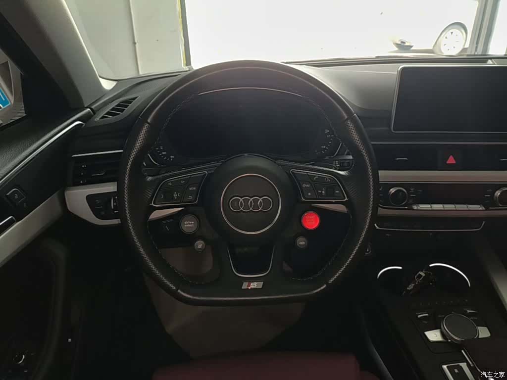 Audi A4, 2020 11