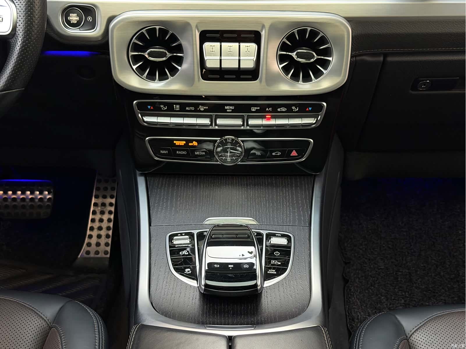 Mercedes-Benz G-Class, 2020 16