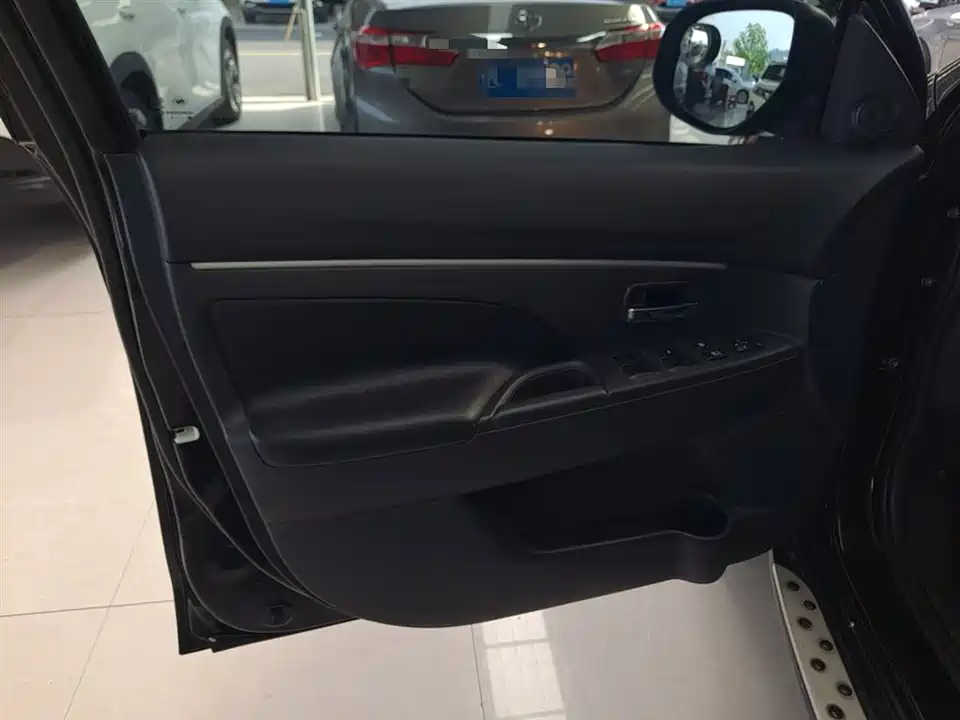 Mitsubishi Jinxuan ASX