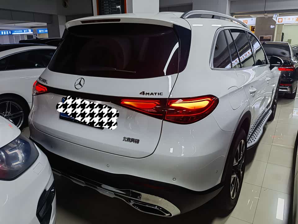 Mercedes-Benz GLC Mercedes-Benz GLC