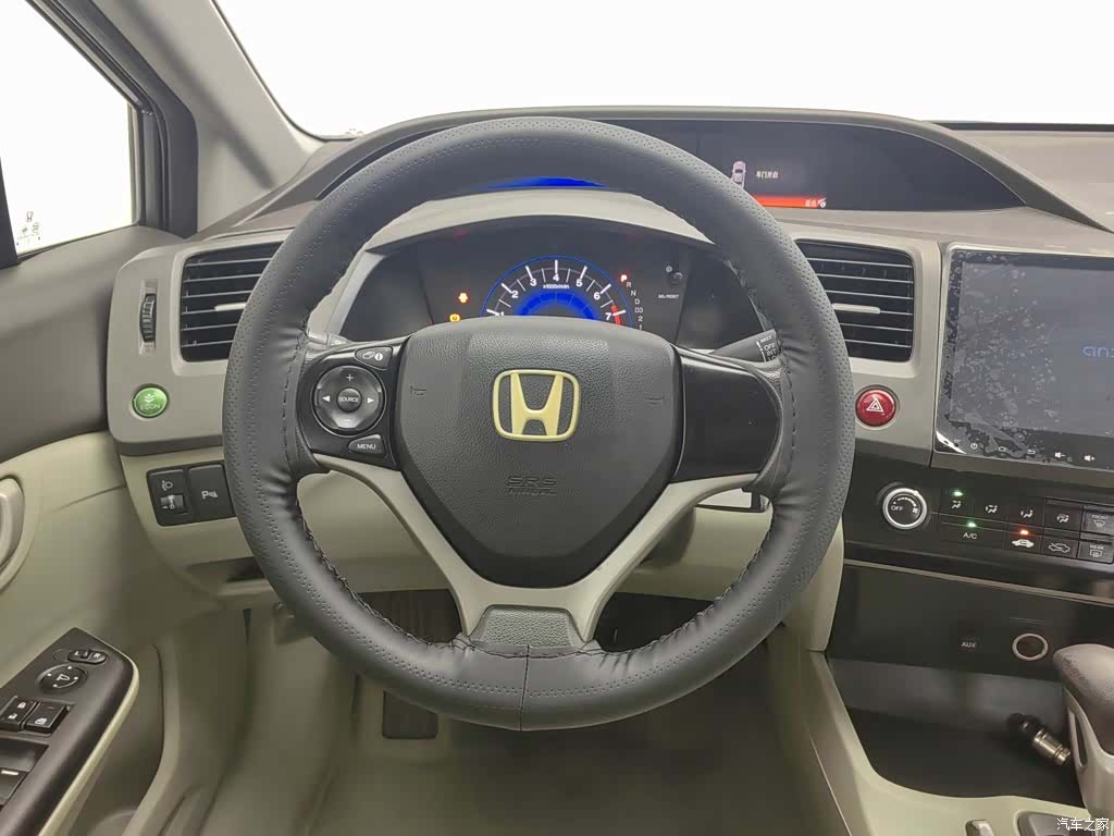 Honda Civic, 2012 11