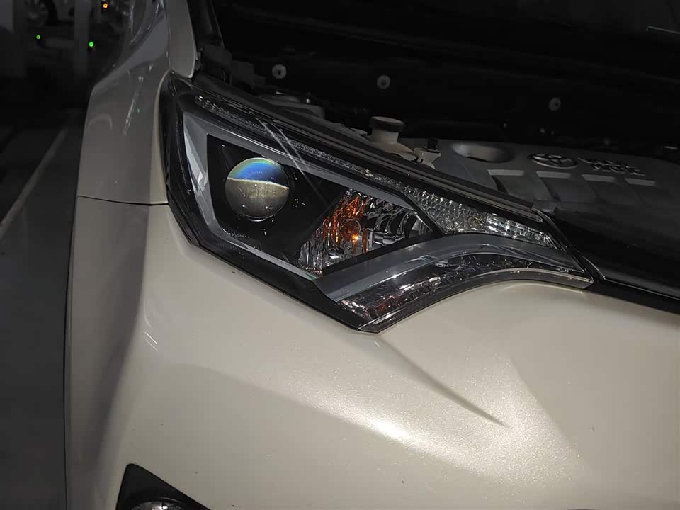 Toyota RAV4 Rongfang