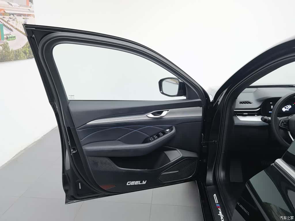 Geely Preface, 2026 8