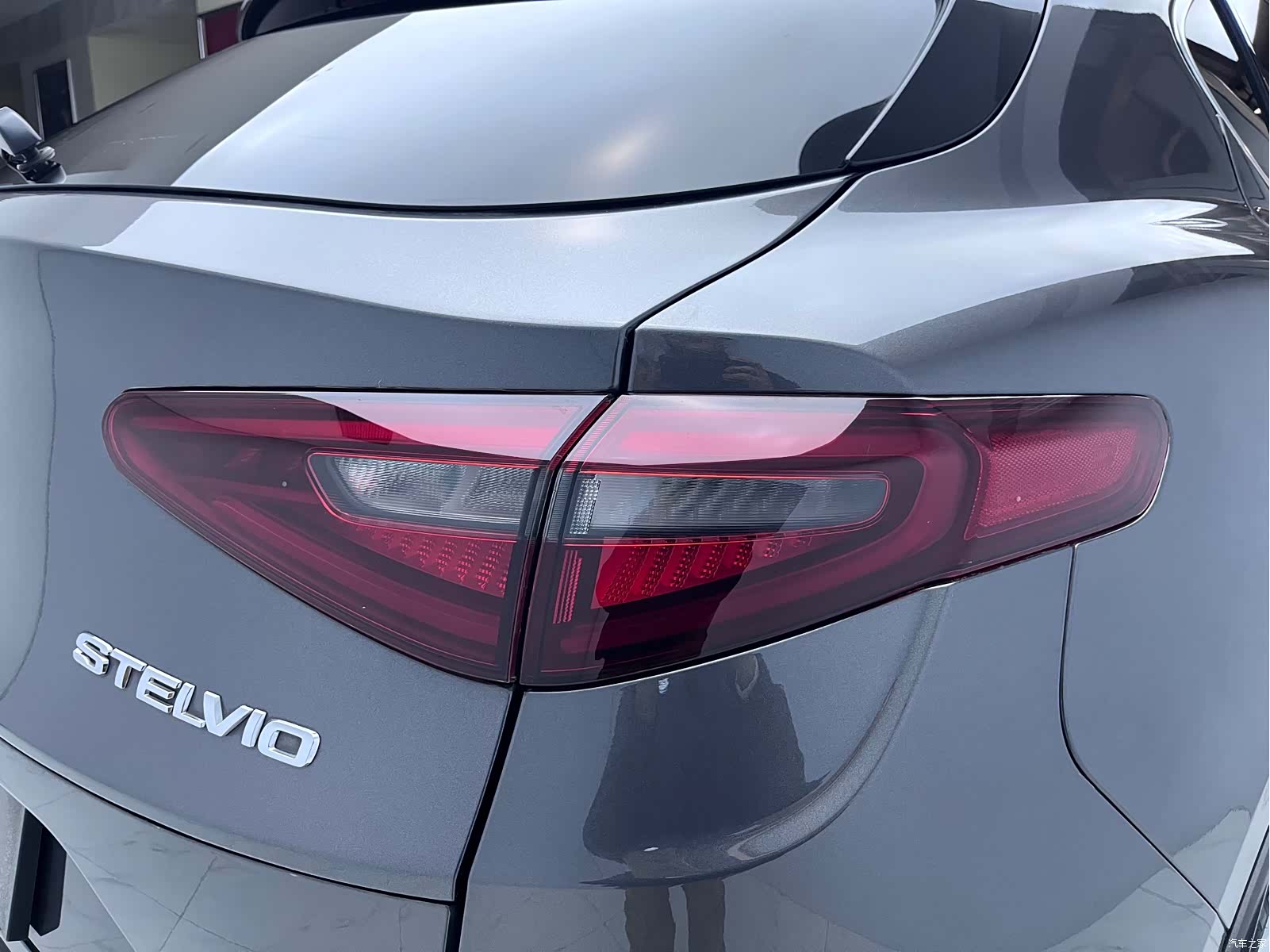 Alfa Romeo Stelvio, 2019 23
