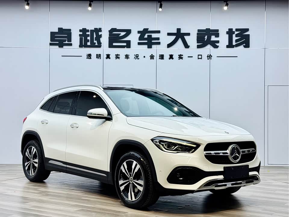 Mercedes-Benz GLA