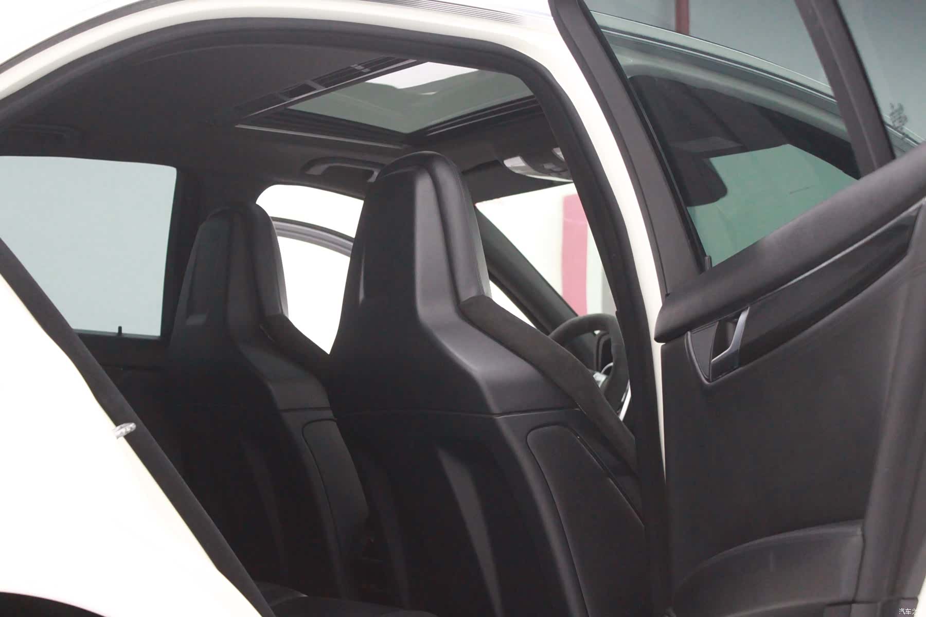 Mercedes-Benz C-Class, 2013 10