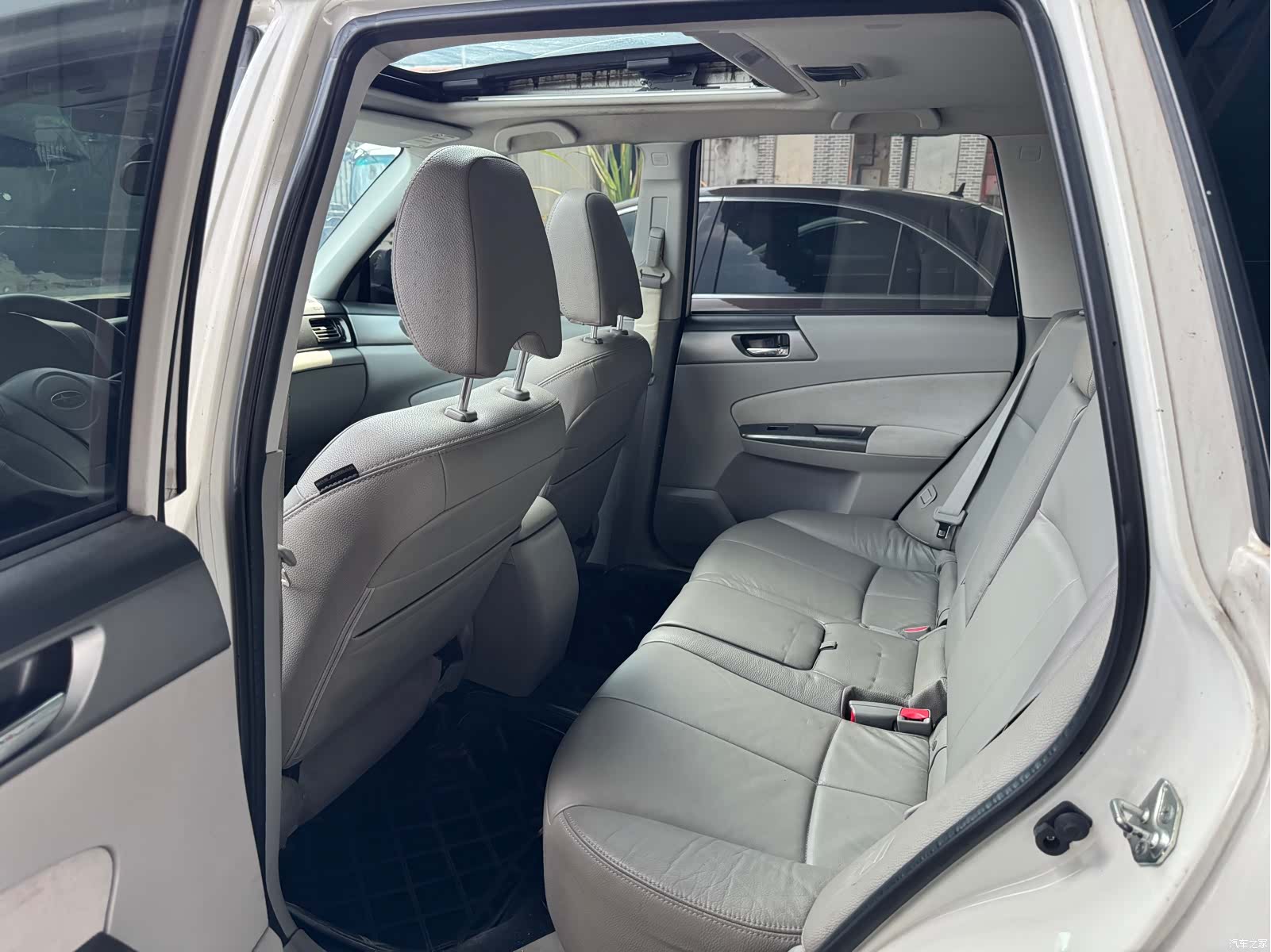 Subaru Forester, 2011 8
