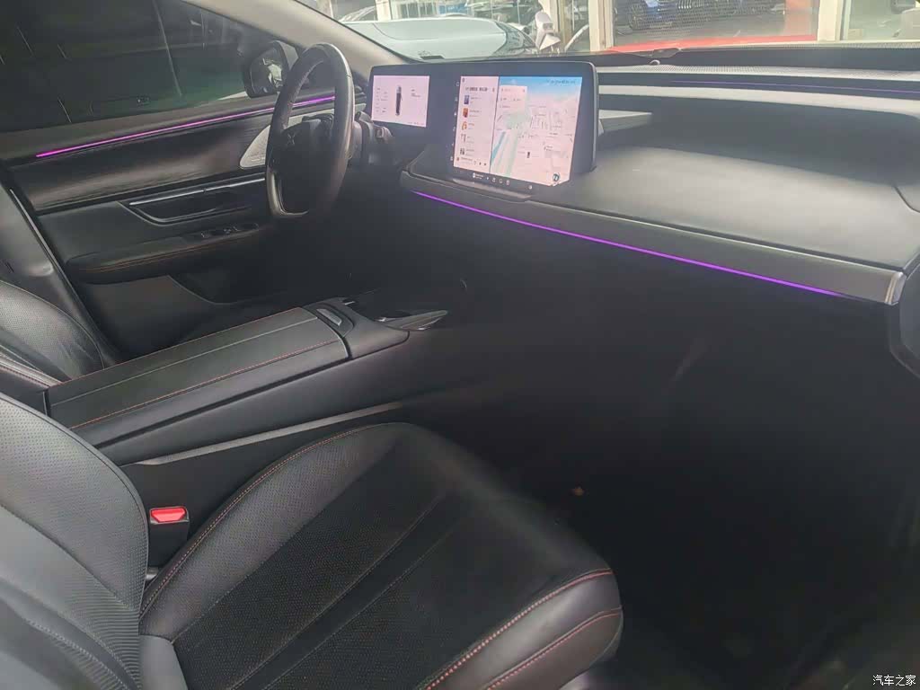 Xpeng P7, 2021 все фото