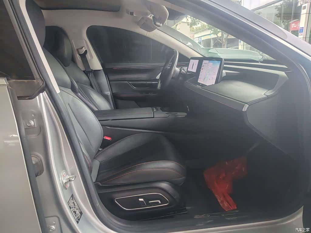 Xpeng P7, 2021 7
