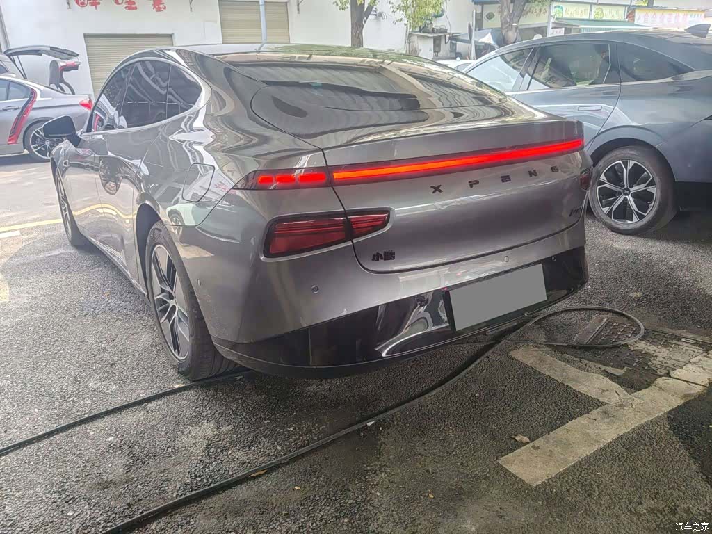 Xpeng P7, 2023 10