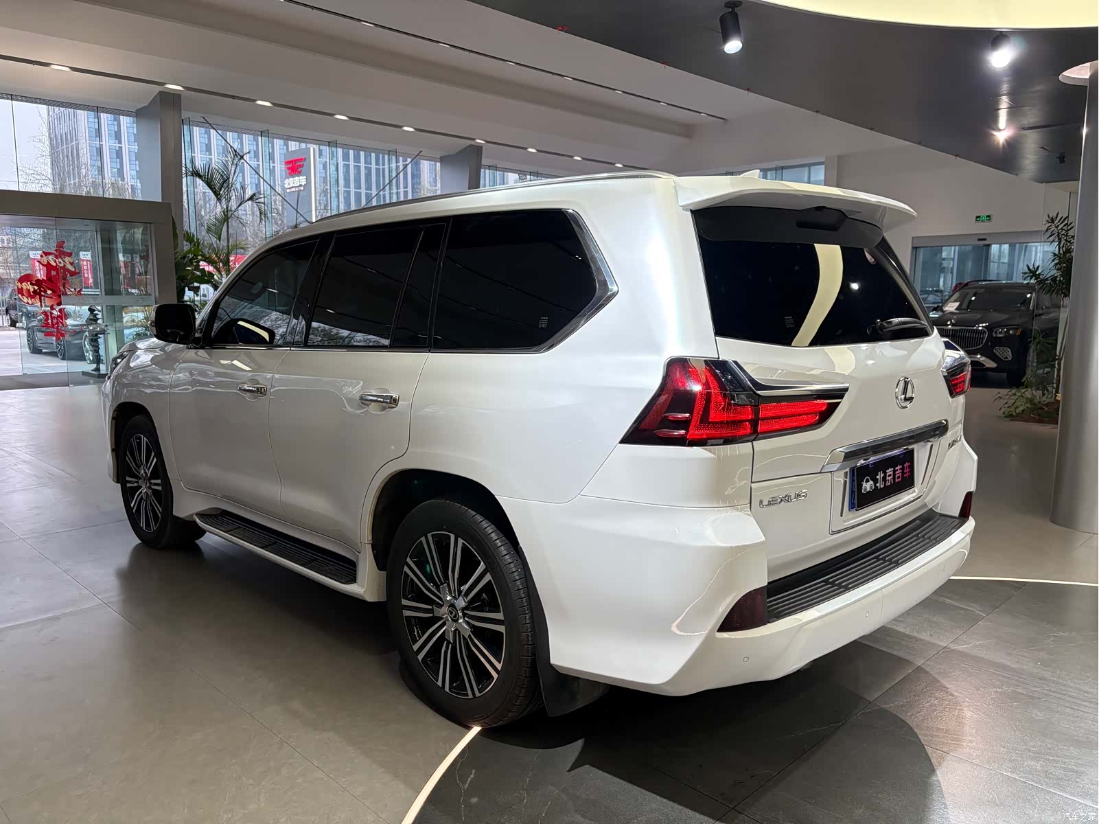 Lexus LX, 2018 6