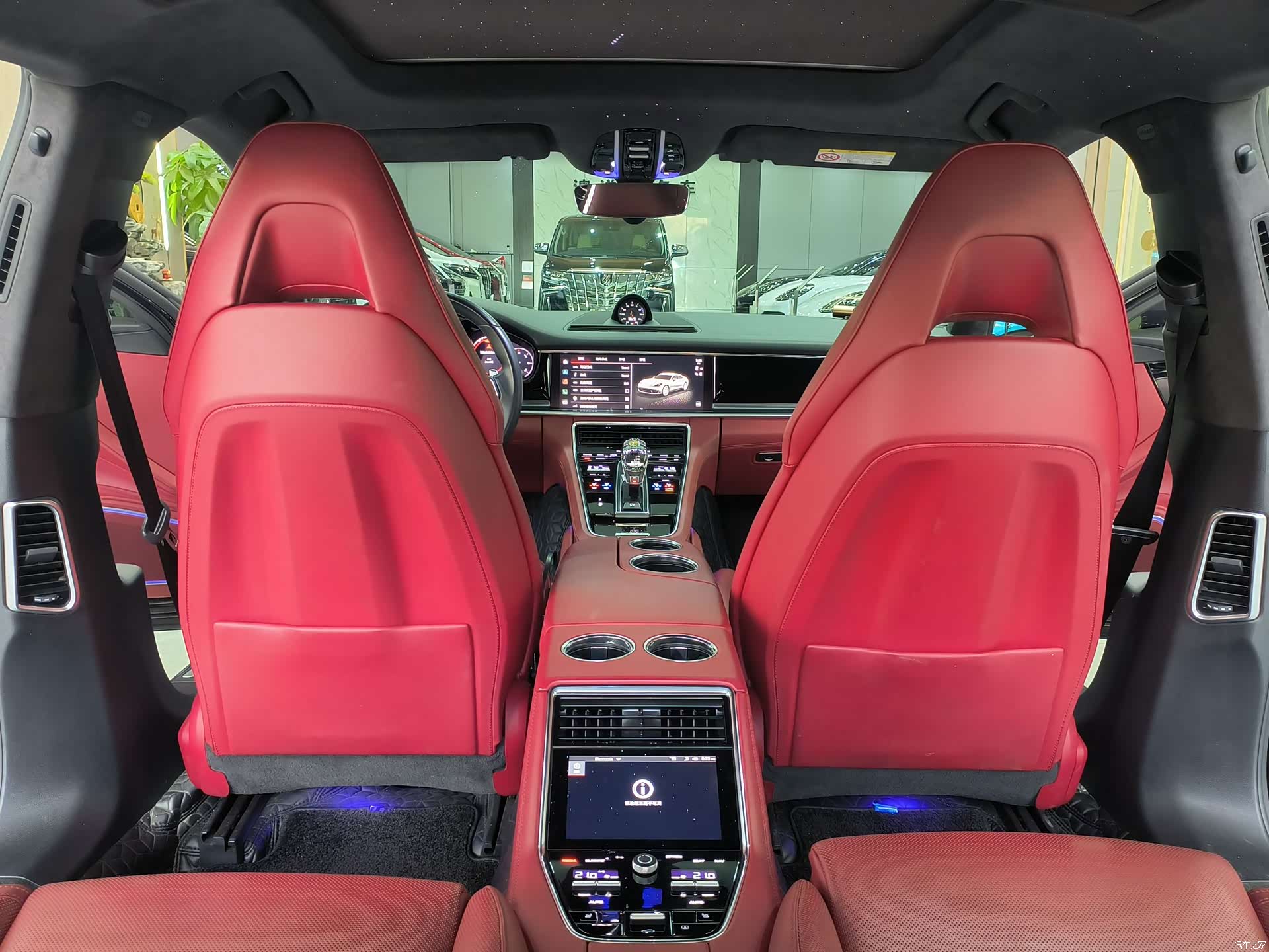 Porsche Panamera, 2023 11
