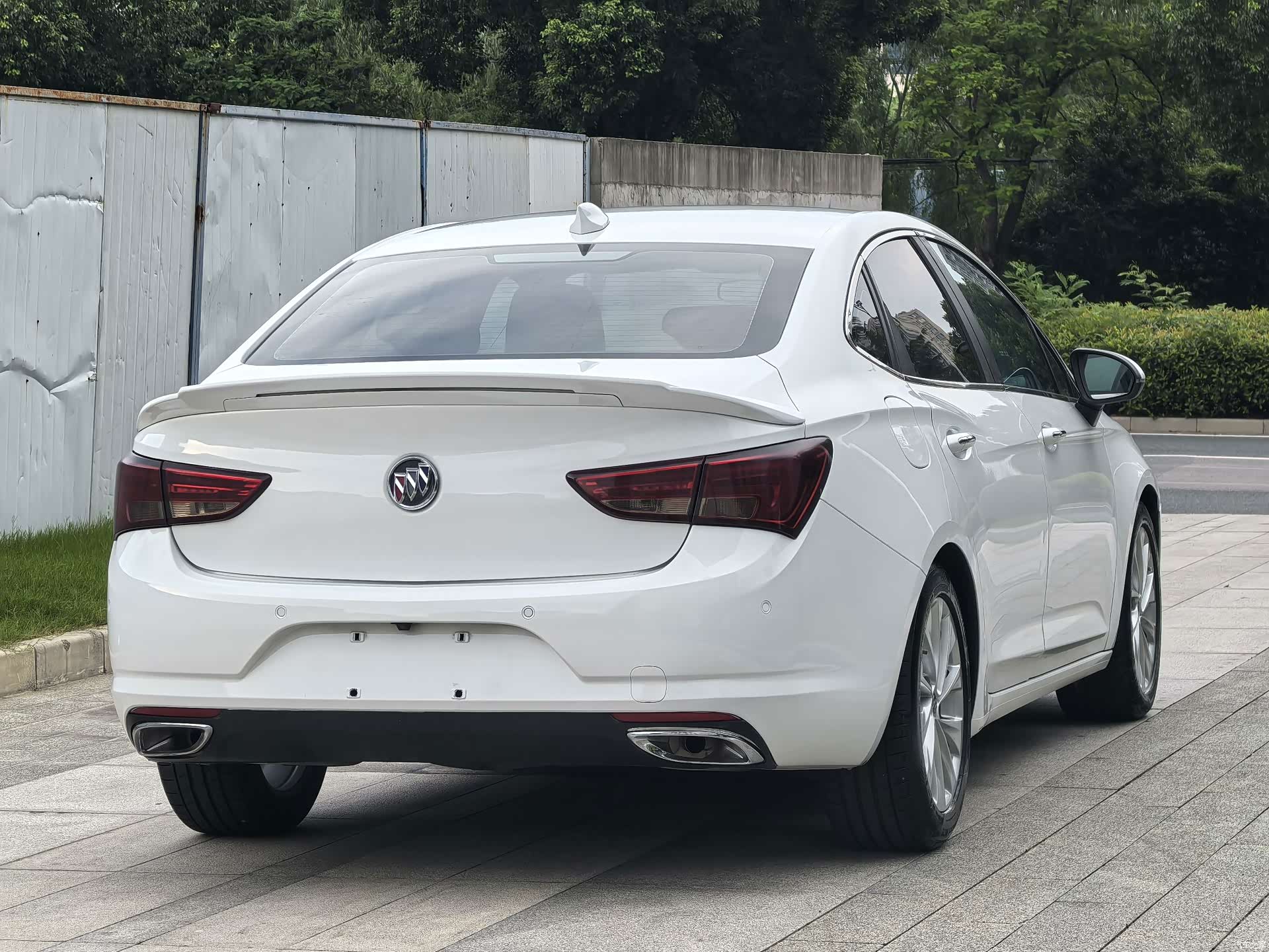Buick Verano, 2018 6