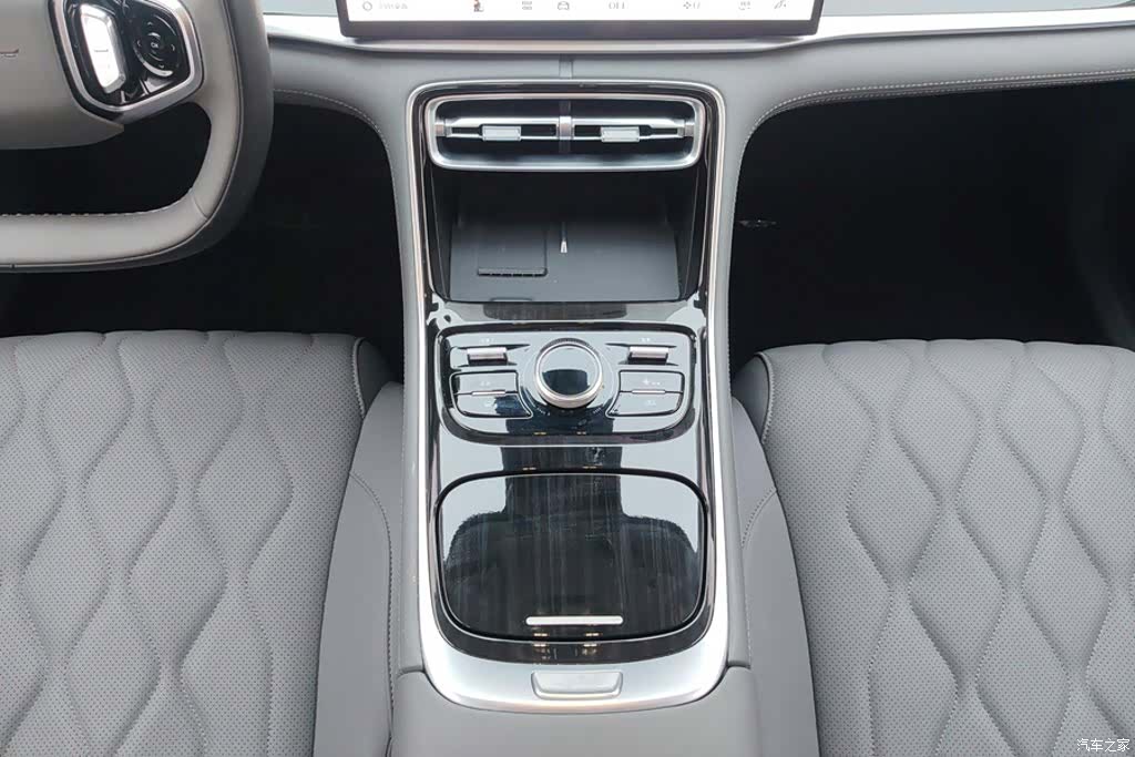 Geely A7, 2025 16
