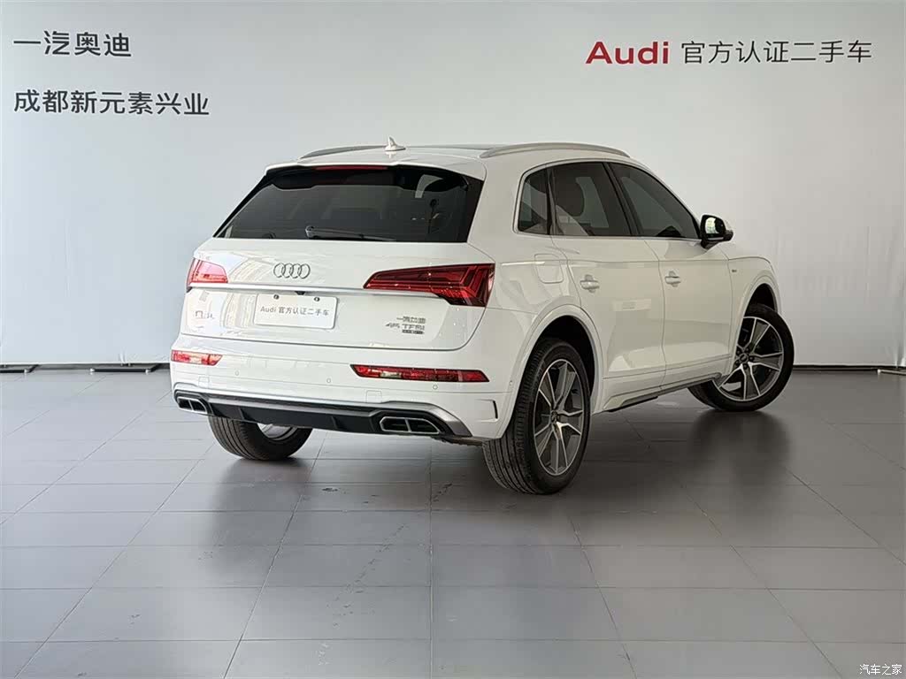 Audi Q5L, 2022 4