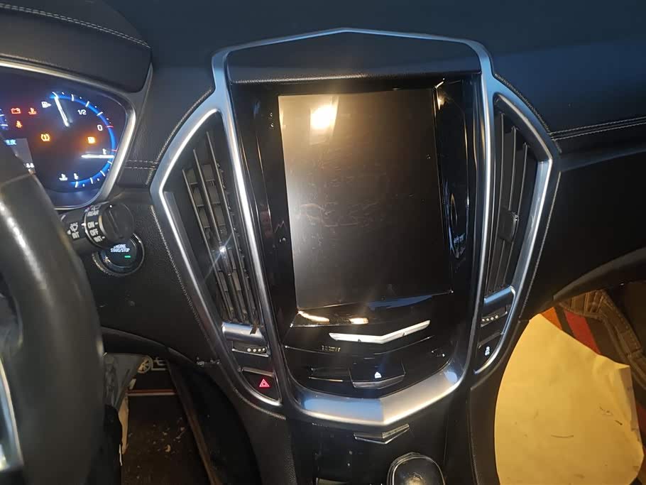 Cadillac SRX