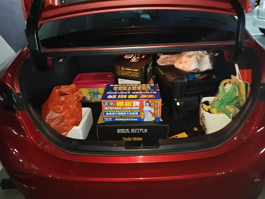 Mazda 3 Angkesaila