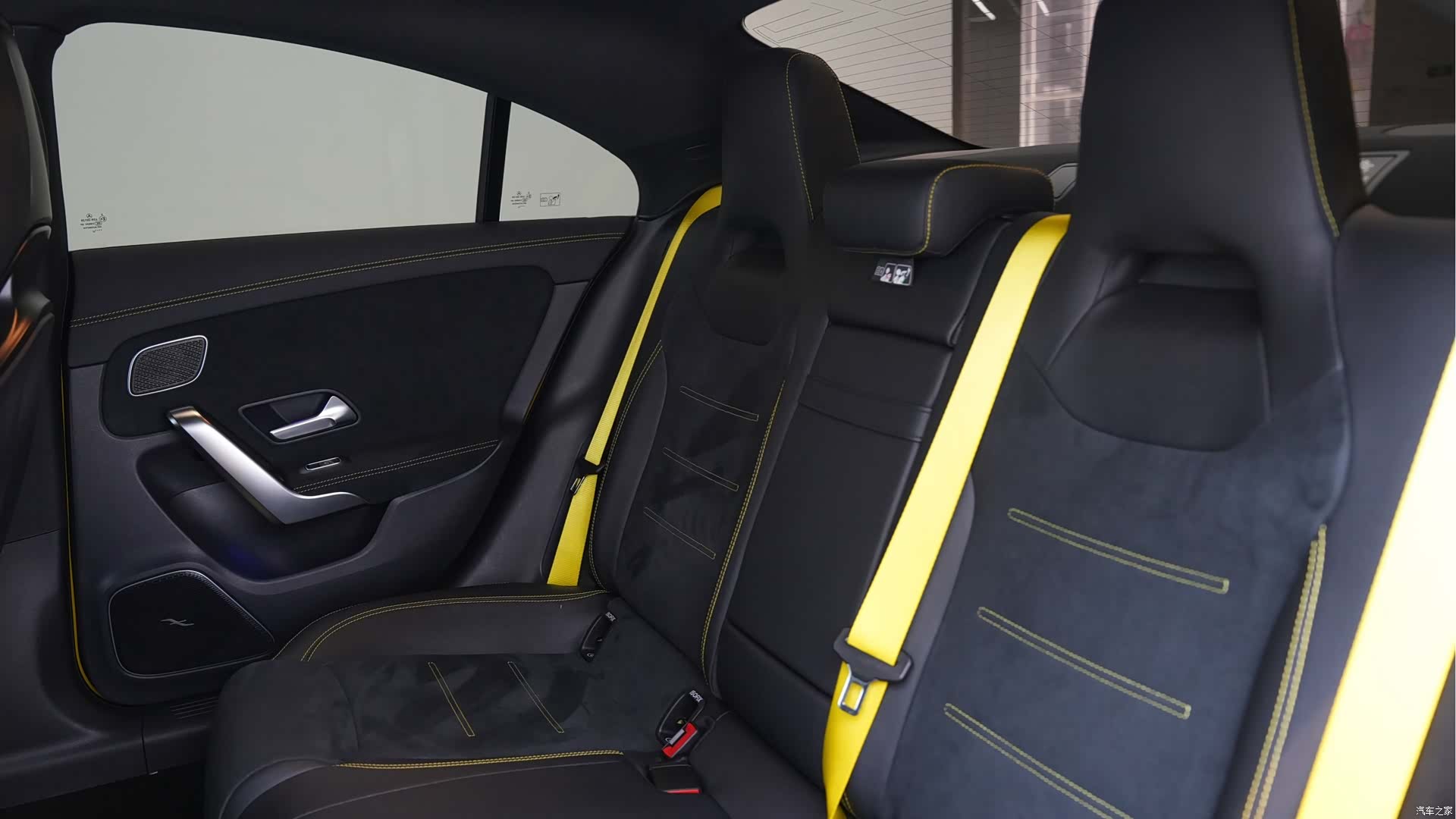 Mercedes-Benz CLA, 2022 13