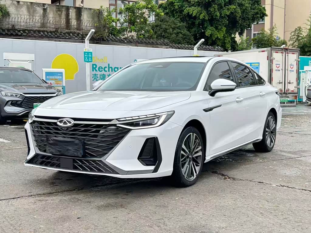 Chery Arrizo 8