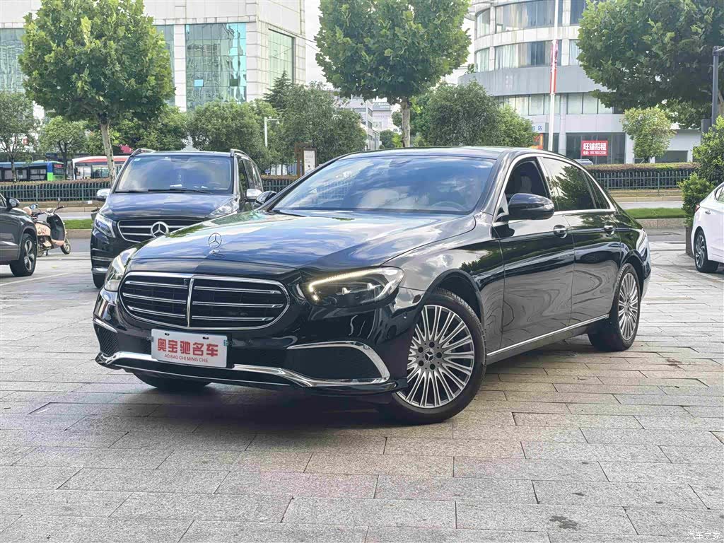 Mercedes-Benz E-Class, 2022 1