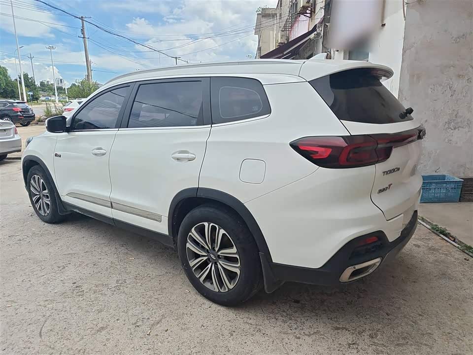 Chery Tiggo 8