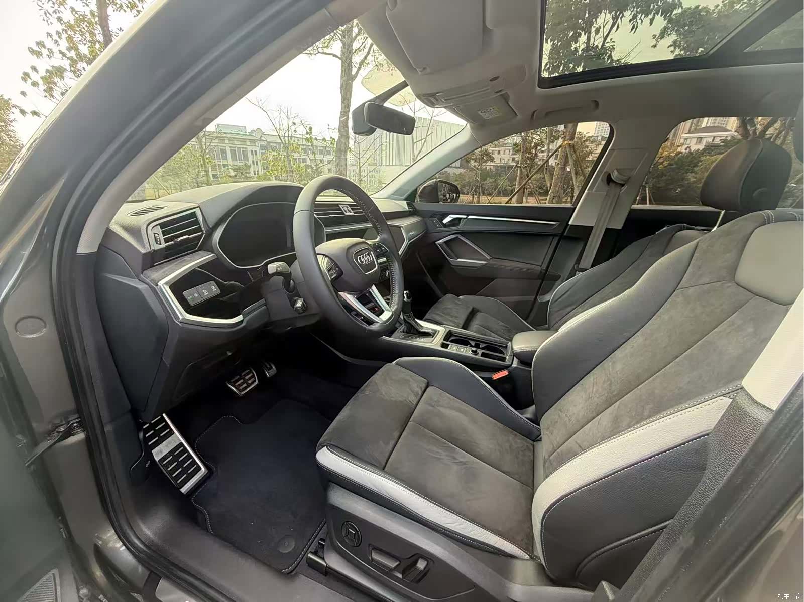 Audi Q3, 2021 все фото
