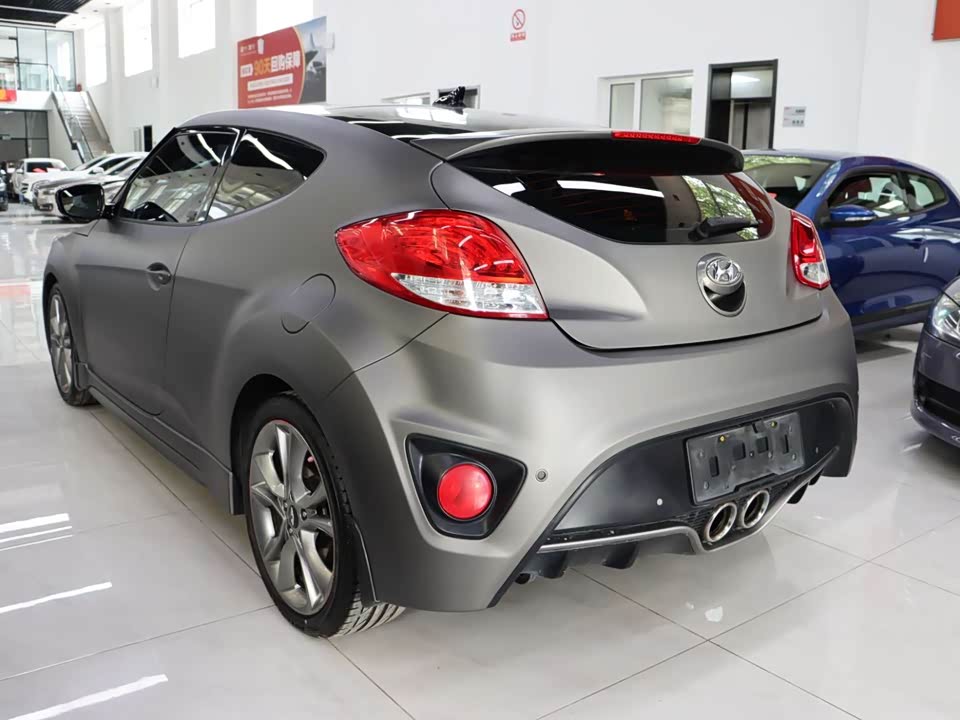 Hyundai Veloster