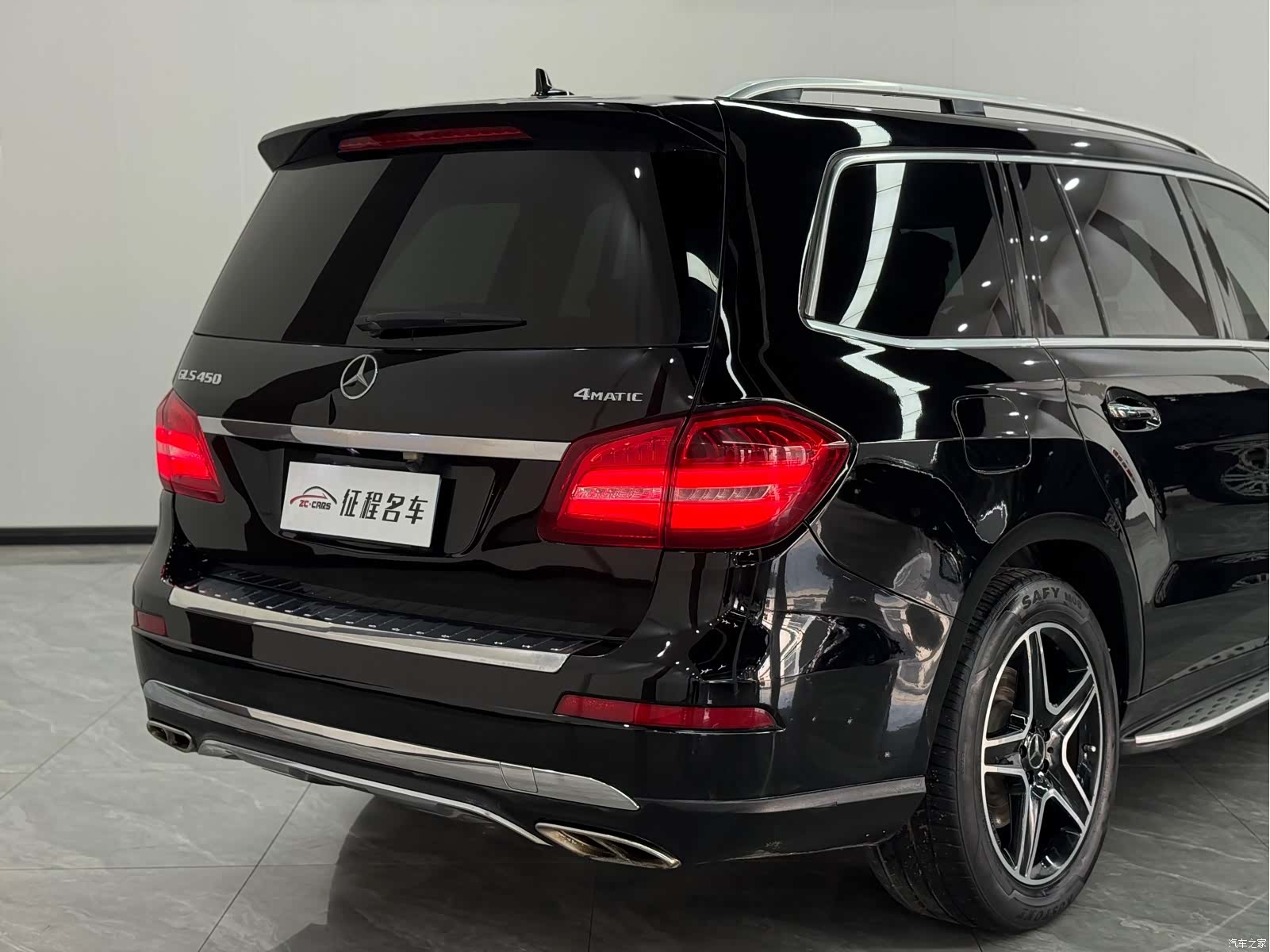 Mercedes-Benz GLS, 2017 8
